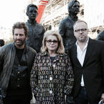 Davide Dormino, Catherine Deneuve, Christophe Deloire, secr&eacute;taire g&eacute;n&eacute;ral de Reporters sans fronti&egrave;res